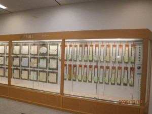 西淀川マルモット区民ホール書道教室作品展示 区役所ギャラリーにて 西淀川マルモット区民ホール